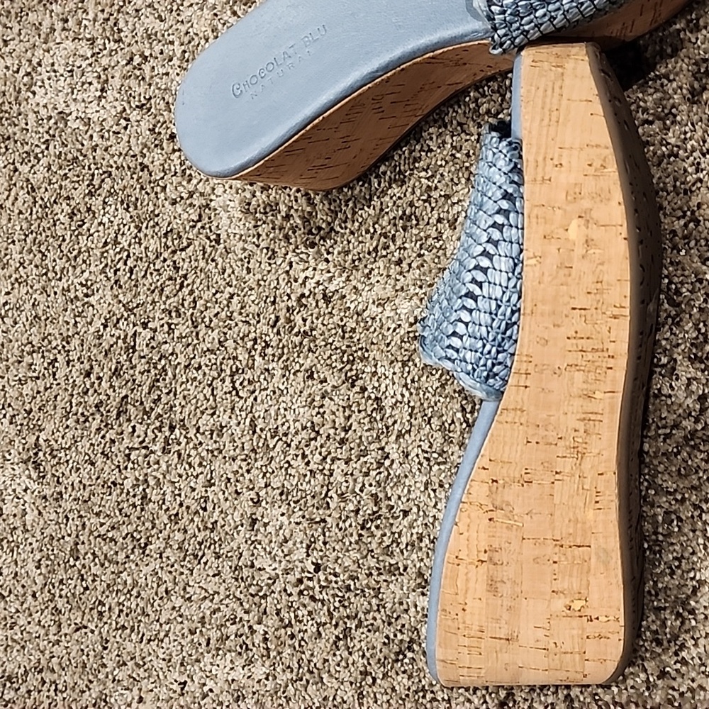 Sandals - Picture 2 of 4